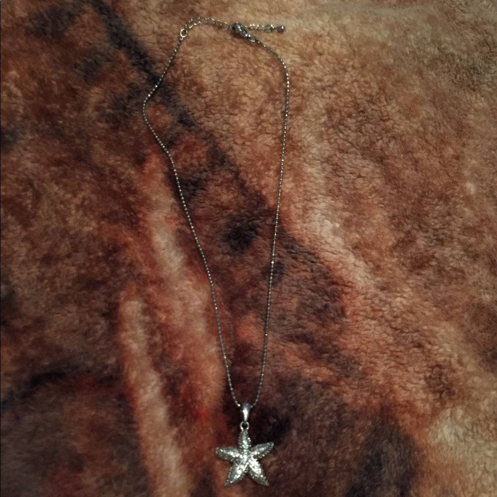 Starfish necklace
